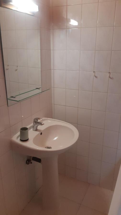 Budha Apartma Jirikov  Zewnętrze zdjęcie